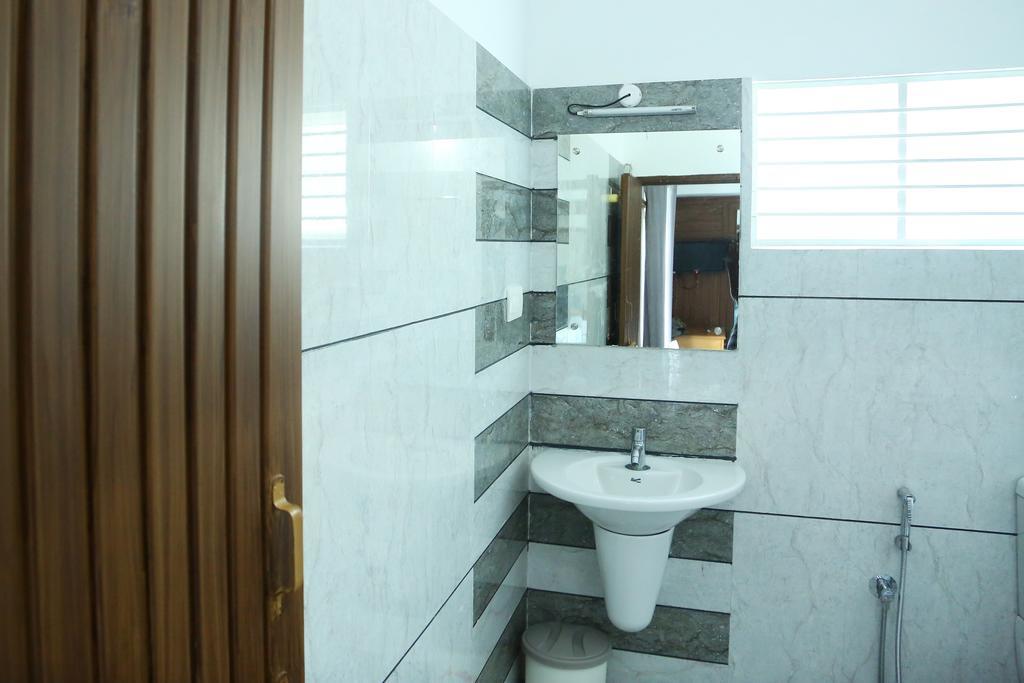 Icon Residency Hotel Kalpatta Exterior foto